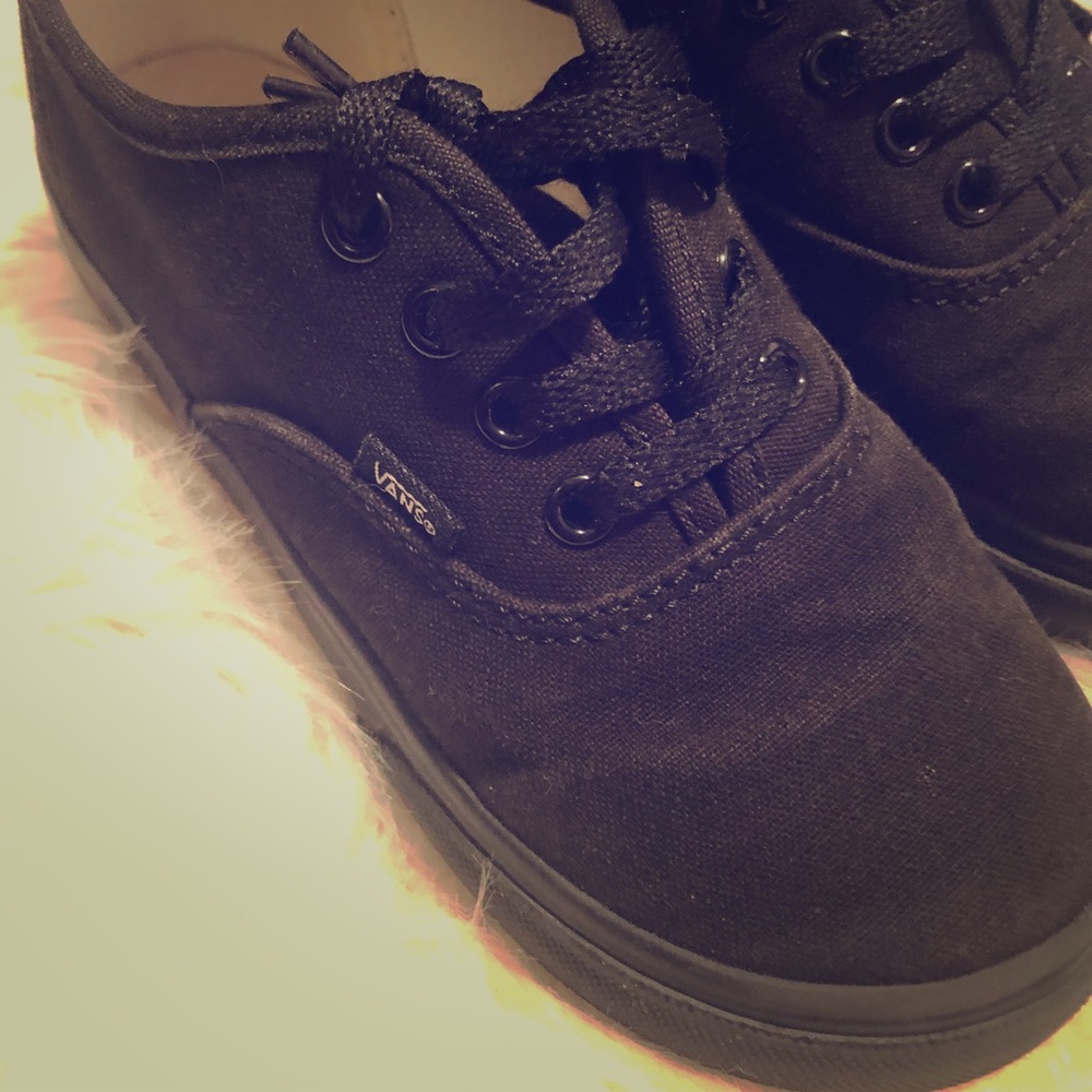 GIRL VANS